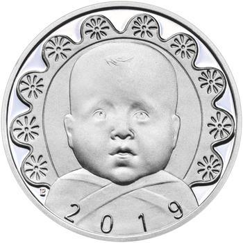 Stříbrný medailon k narození dítěte s peřinkou 2019 - 28 mm, Stříbrný medailon k narození dítěte s peřinkou 2019 - 28 mm - 1